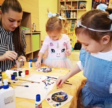 Оранжевый слон на Космической