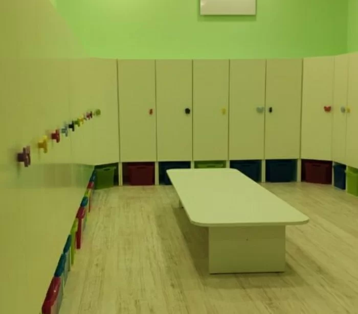 Apple Montessori School