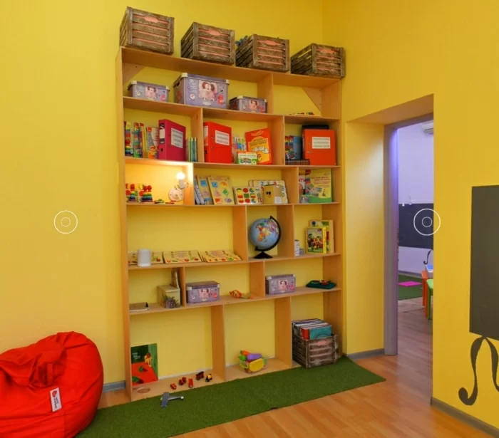 Kinder Hub Позняки