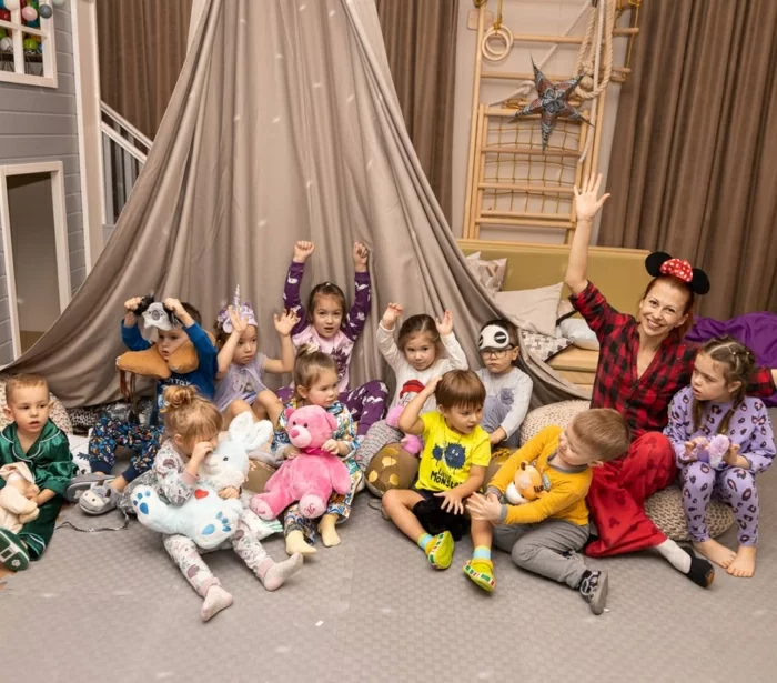 Madonna family club